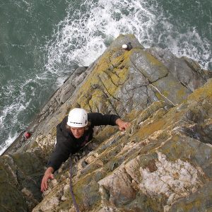 Multi-pitch rock climbing course