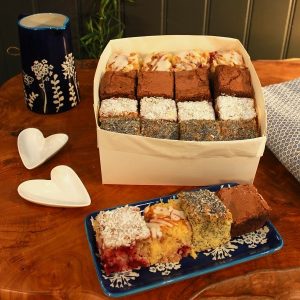 mixed cake box beddgelert